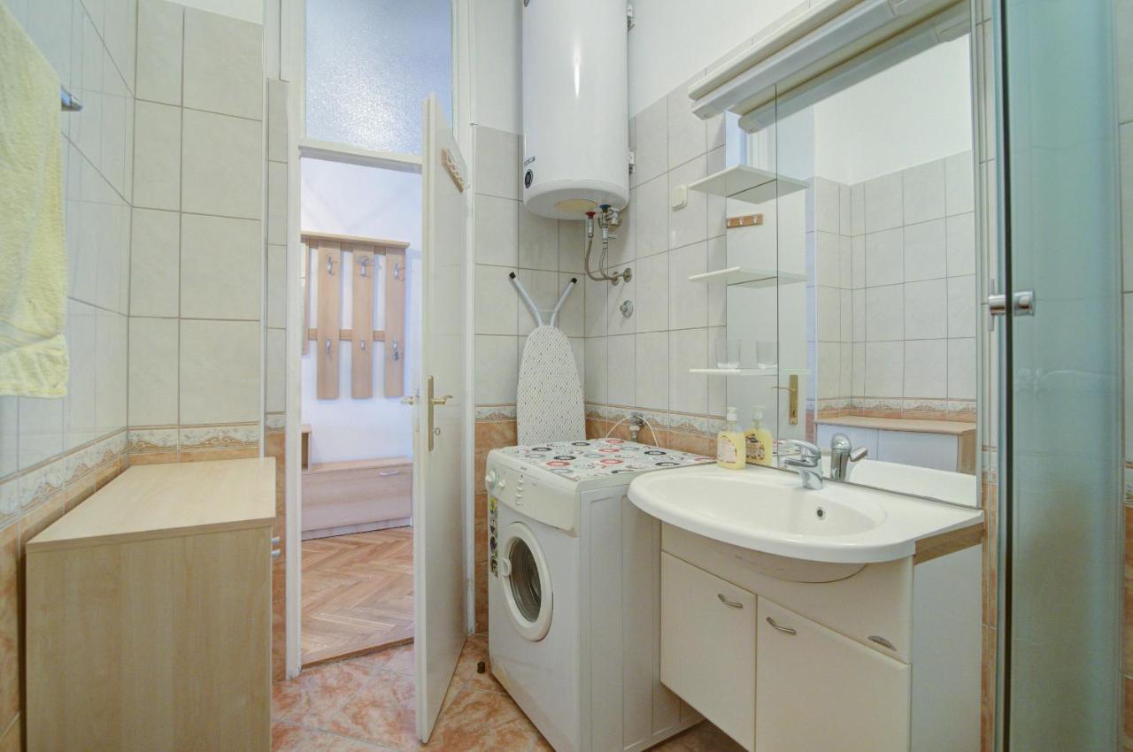 Apartment Riva Apartman *